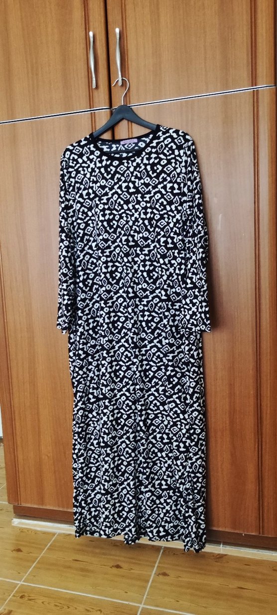 Uzun Kollu elbise - Görsel 3