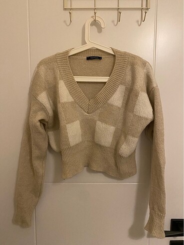 trendyol crop kazak