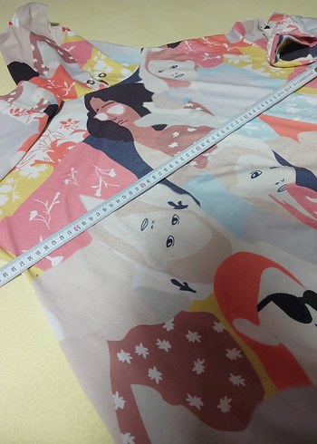 Renkli Baskılı Hamile Tişörtü Yüksek Yaka - Görsel 3