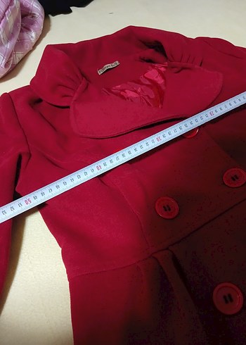 Düğmeli Kırmızı Kadın Kaban - Görsel 5