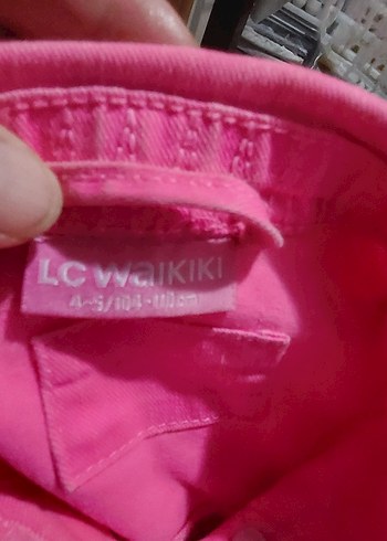 LC Waikiki Renkli Düğmeli Kız Çocuk Pembe Ceket