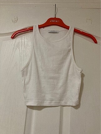 Beyaz halter yaka crop