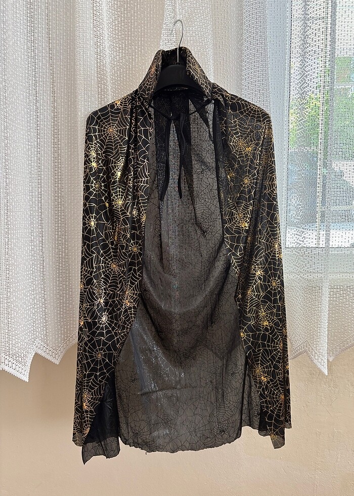 Örümcek ağı pelerin - Görsel 3