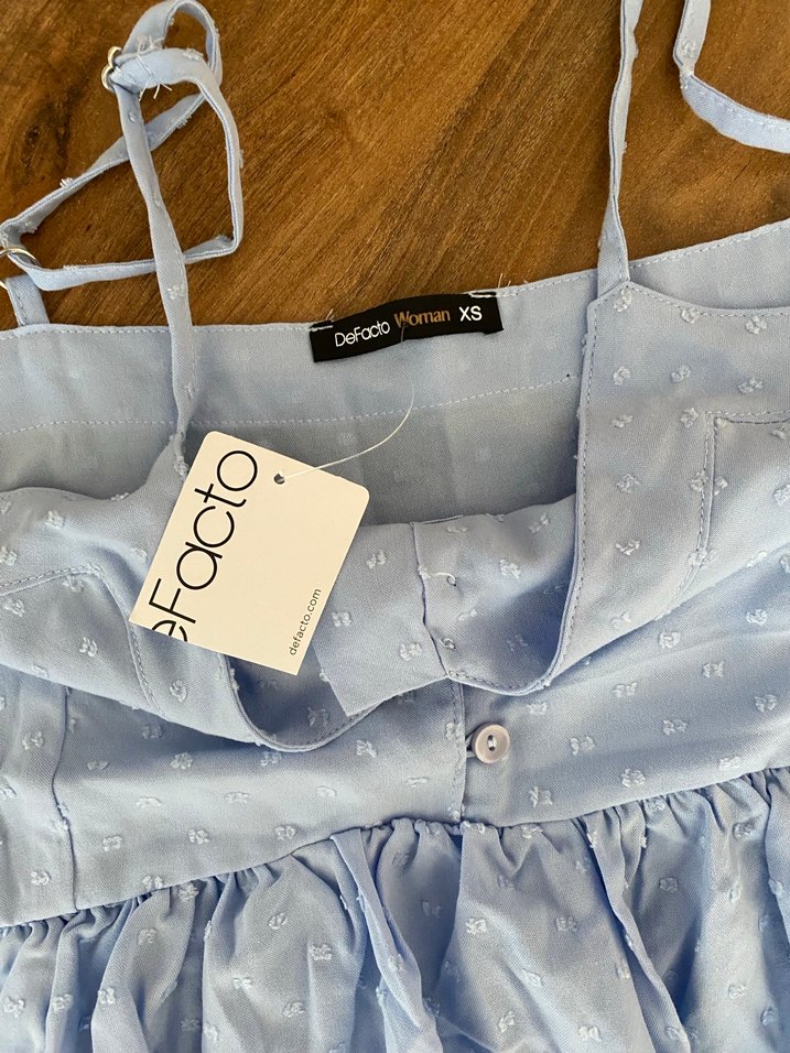 Mavi Nakışlı Pamuklu Fırfırlı Askılı Bluz - Görsel 3