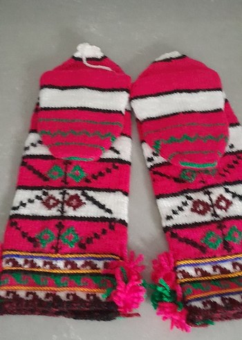 Renkli Nakışlı Yün  Örgü köy çorabı - Görsel 3