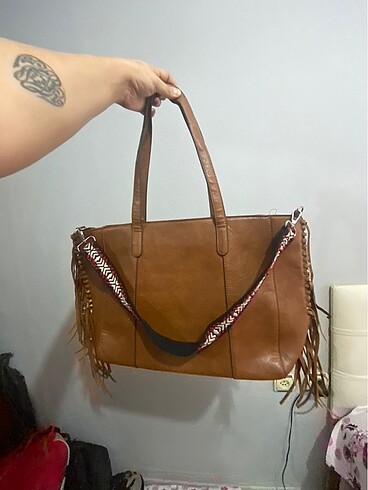 Stradivarius Kol Çantası