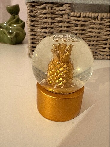 Ananas Kar Küre