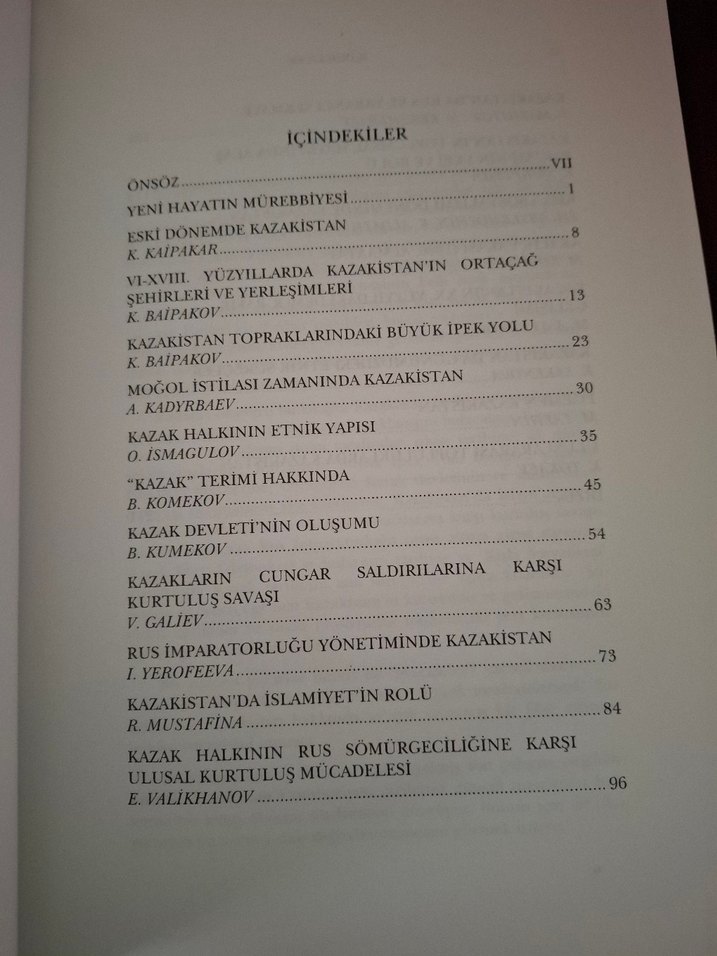 Kazakistan Tarihi Makaleler Kitabı - Görsel 3