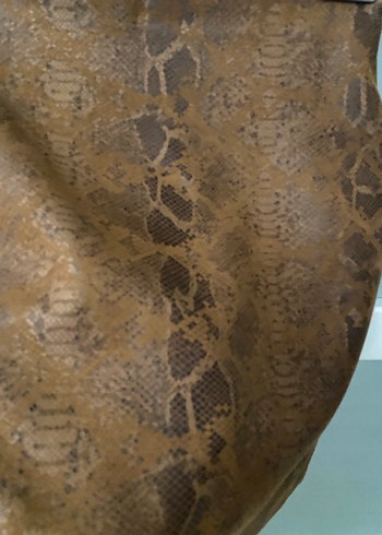 Kahverengi Yılan Desenli Mini Deri Etek - Görsel 4