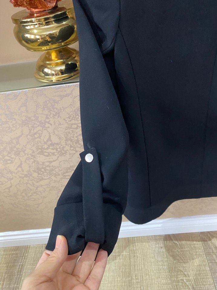 Siyah Düğmeli Kadın Blazer Ceket - Görsel 4