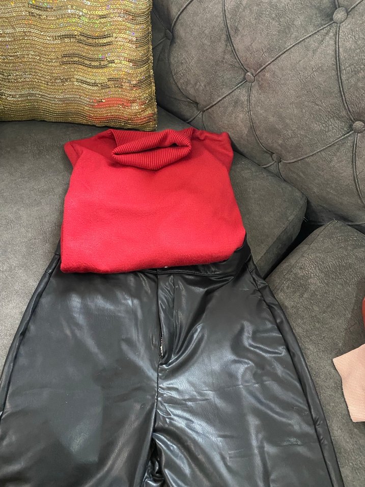 KırmızıKadın Boğazlı Örgü Kazak - Görsel 4