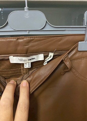 Kahverengi Deri Kemerli Midi Pantolon - Görsel 5