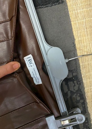 Kahverengi Deri Kemerli Midi Pantolon - Görsel 7