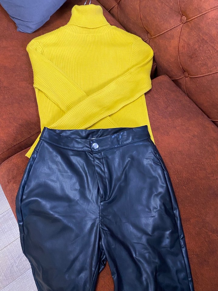 Sarı Kadın Boğazlı Triko Kazak - Görsel 4