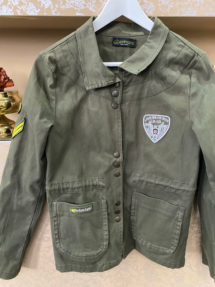 Düğmeli Yeşil Kadın Ceket tarz - Görsel 2