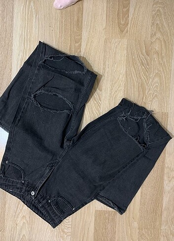 Yırtık jean