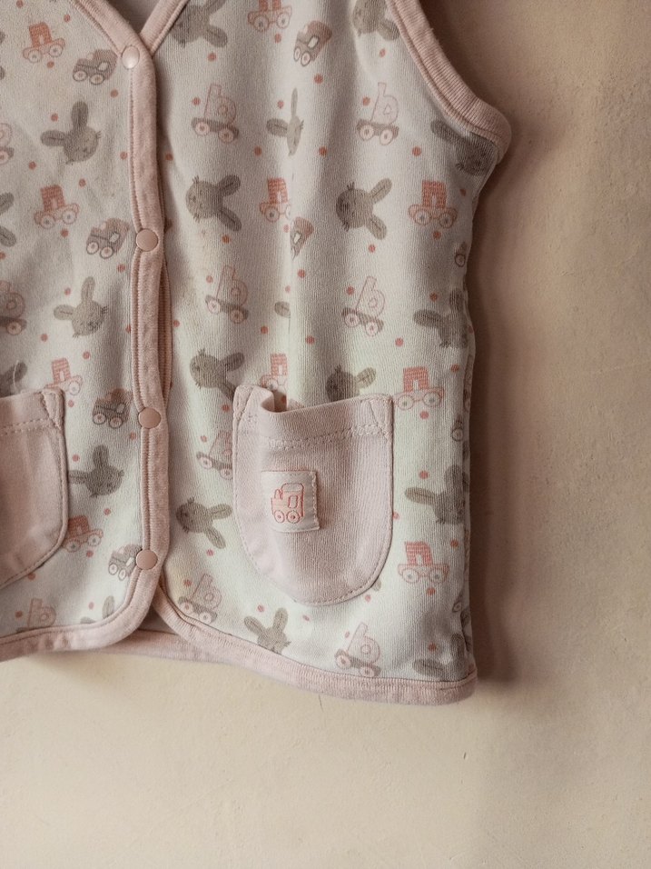 Kız Çocuk Pembe Pamuklu Düğmeli Yelek - Görsel 2
