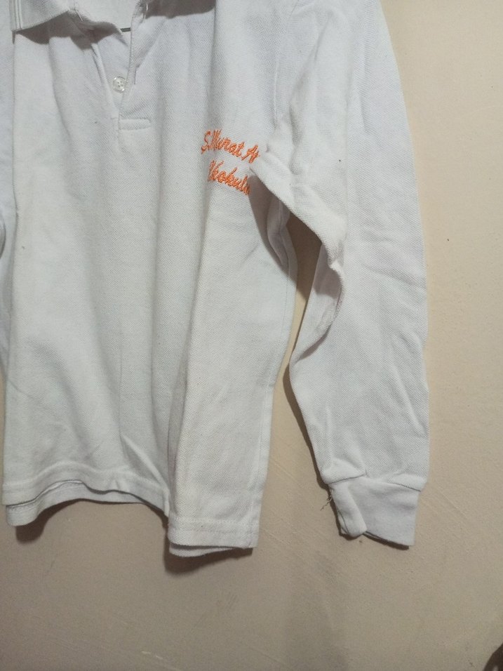 Okul için beyaz uzun kollu t-shirt - Görsel 2