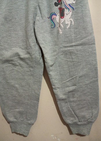 Kız Çocuk Gri Nakışlı Rahat Eşofman Altı - Görsel 2