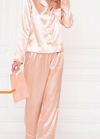 Diğer Saten pijama takımı