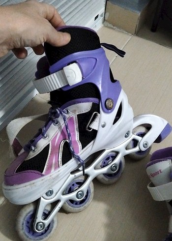 Mor Renk Bağcıklı kız Paten - Görsel 3