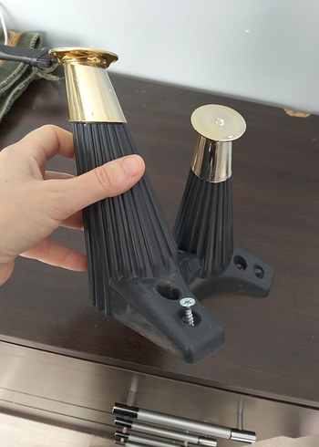 Siyah Gri Metal Masaüstü Dekoratif Ayaklar - Görsel 2