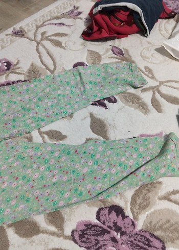 Çiçek Desenli Yeşil kız çoçuk pantolon - Görsel 3