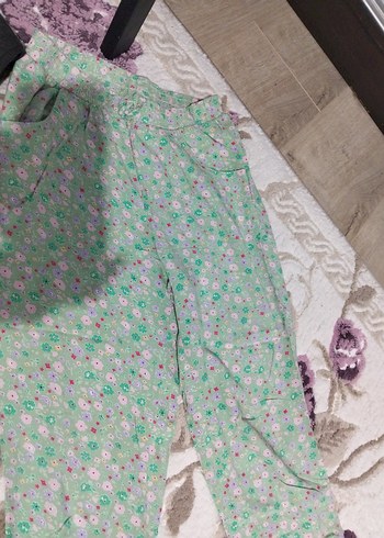 Çiçek Desenli Yeşil kız çoçuk pantolon - Görsel 5