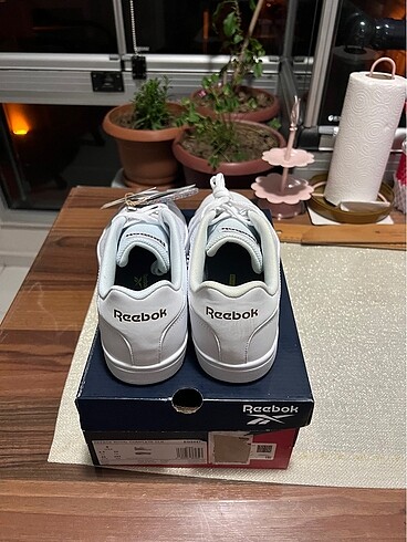 40 Beden REEBOK KADIN SPOR AYAKKABISI