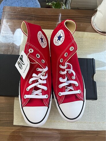 44 Beden kırmızı Renk CONVERSE ERKEK SNEAKER