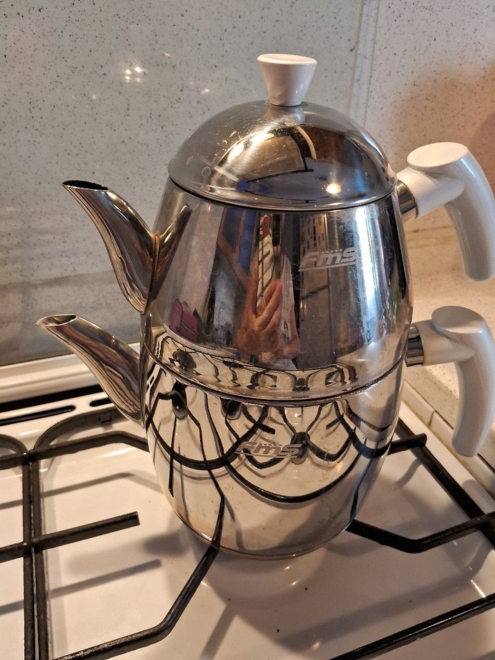 Beyaz Saplı Gri Çelik Çaydanlık - Görsel 4