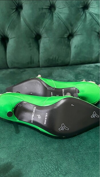 38 Beden yeşil Renk #balenciaga #stiletto #ayakkabı