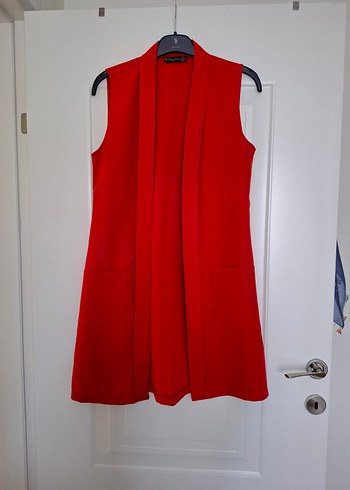 Kırmızı Midi Uzunlukta Drapeli Kadın Yelek - Görsel 2