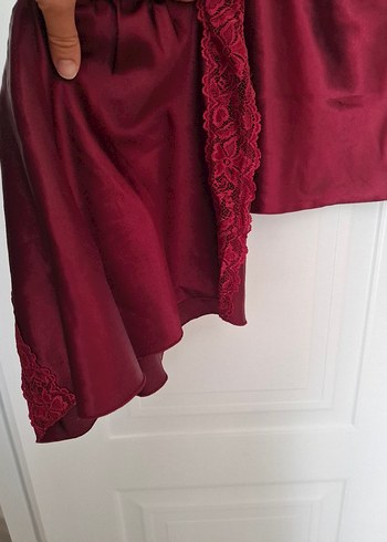 Bordo V Yakalı Dantelli Kadın Atlet - Görsel 2