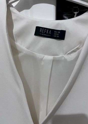 Düğmeli Beyaz Kısa Kadın Blazer Ceket - Görsel 3