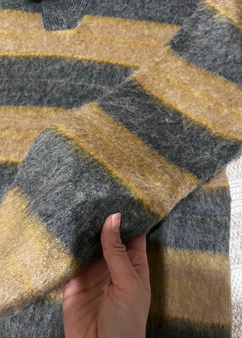 Gri tüylü çizgili Kadın Kazak, Polo Yaka, Rahat Kesim - Görsel 4