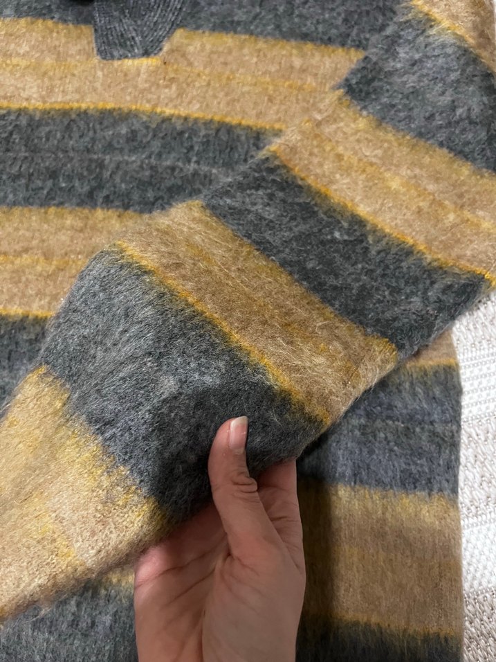 Gri tüylü çizgili Kadın Kazak, Polo Yaka, Rahat Kesim - Görsel 4