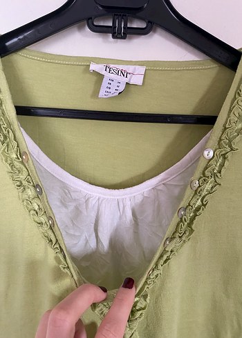 Yeşil Dantel Detaylı V Yaka Kadın Bluz YK2 - Görsel 7