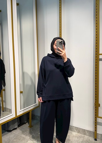 Oysho Siyah Rahat Kesim Kadın Takım şalvar model kapüşonlu eşofman