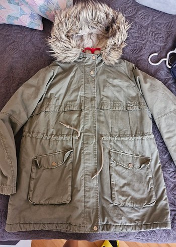 haki yesili Midi Kadın Kışlık Ceket, Kürklü Kapüşonlu H&M marka - Görsel 2