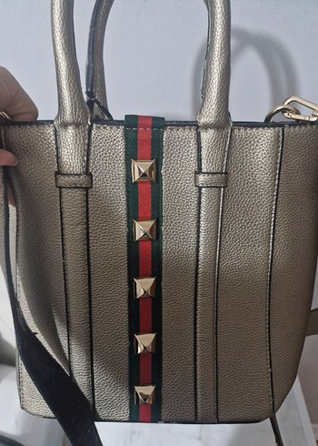 Bej Deri Kemer Detaylı Kadın Çanta - Görsel 2