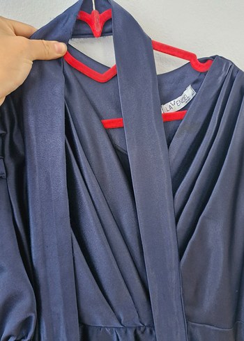 Parlak Lacivert Saten Uzun Elbise - Görsel 4