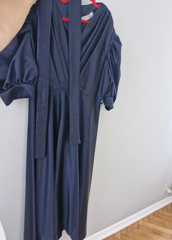 Parlak Lacivert Saten Uzun Elbise - Görsel 3