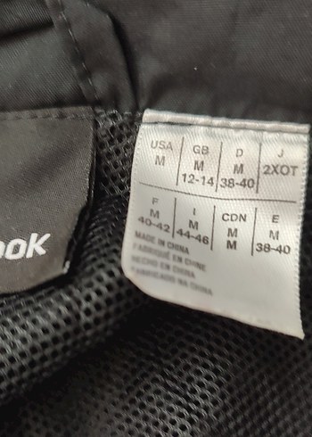 Reebok Orjinal Reebok kadın spor çeketi M beden