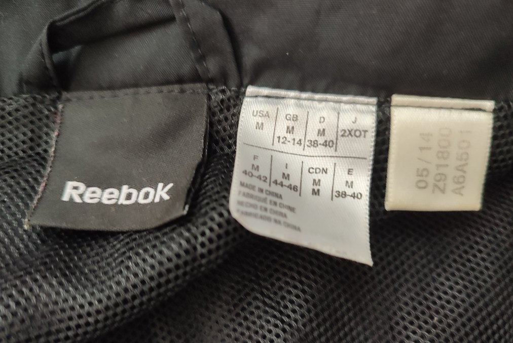 Orjinal Reebok kadın spor çeketi M beden - Görsel 2