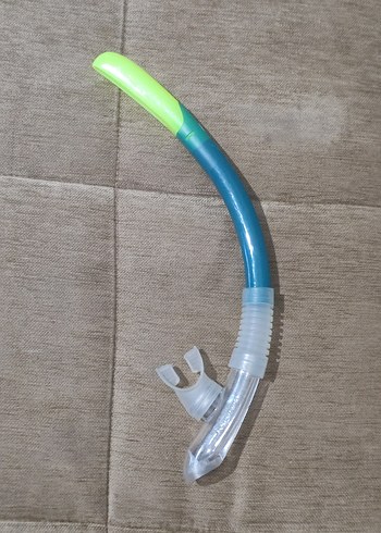Decathlon subea şnorkel kırık çatlak yoktur