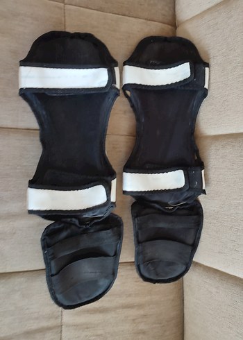  Venum yetişkin kickboks kaval koruma