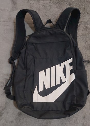 Orjinal Nike spor sırt çantası