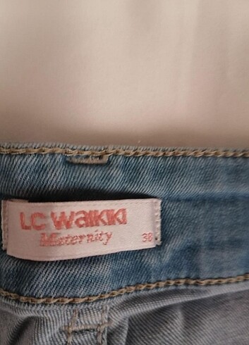LC Waikiki LC Waikiki önü lastikli yarım likrali jeans 38 beden