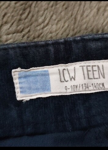 9 Yaş Beden LC Waikiki teen ince kısa pantolon 9, 10 yaş 